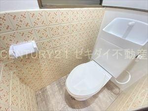 柏原市安堂町貸家