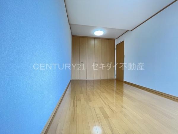 山本町北3戸建て（角地）
