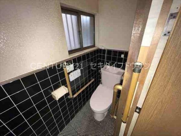 西山本5丁目戸建て
