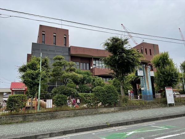 カトルセゾンＣ棟(柏原市立柏原図書館)