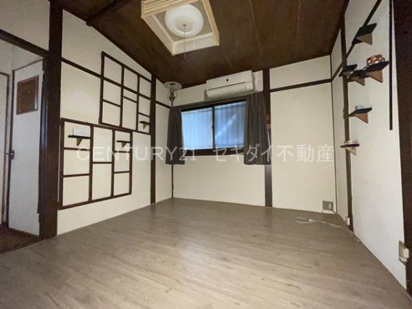 郡川貸家