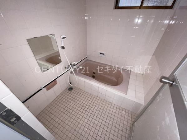 郡川貸家