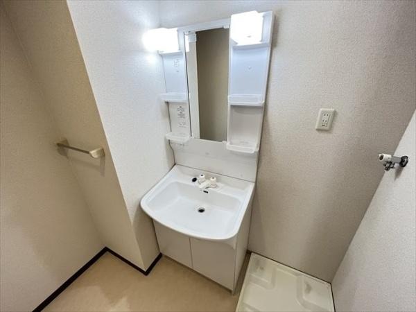 リバーサイド金岡六番館