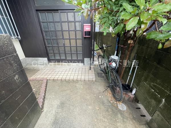 八尾木５丁目一戸建貸家