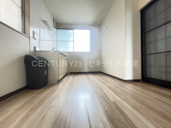 八尾木５丁目一戸建貸家