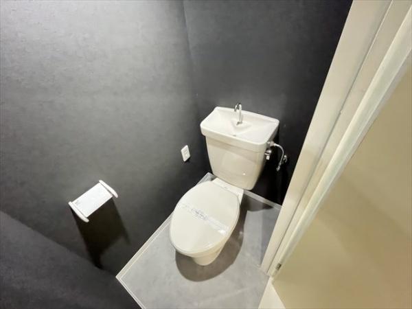 エステート高安B棟