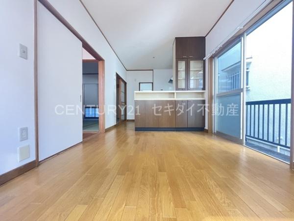 友井1丁目ガレージ付戸建