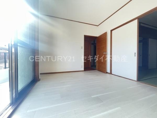 友井1丁目ガレージ付戸建