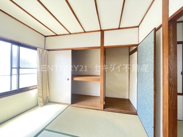 高安町北5丁目テラスハウス