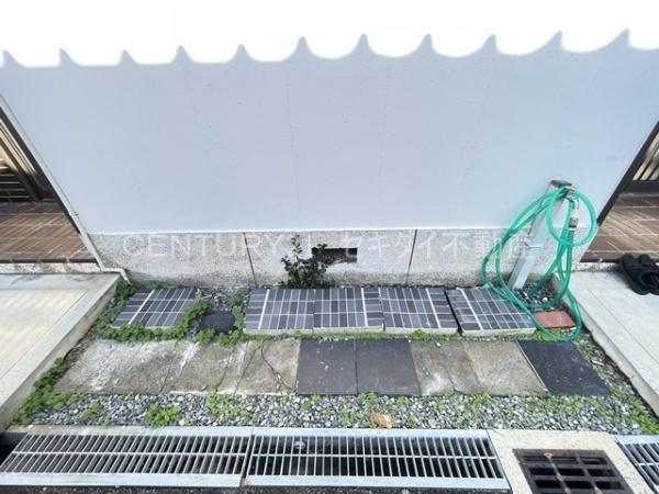 高安町北5丁目テラスハウス