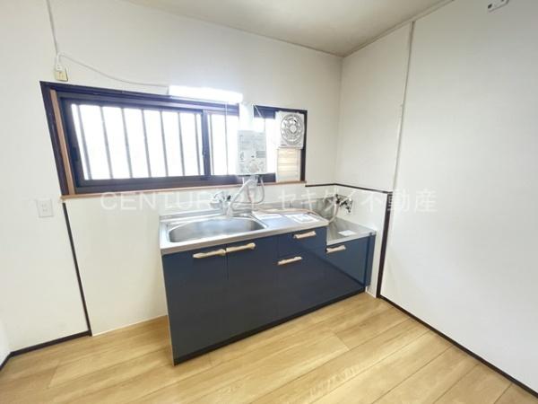 高安町北5丁目テラスハウス