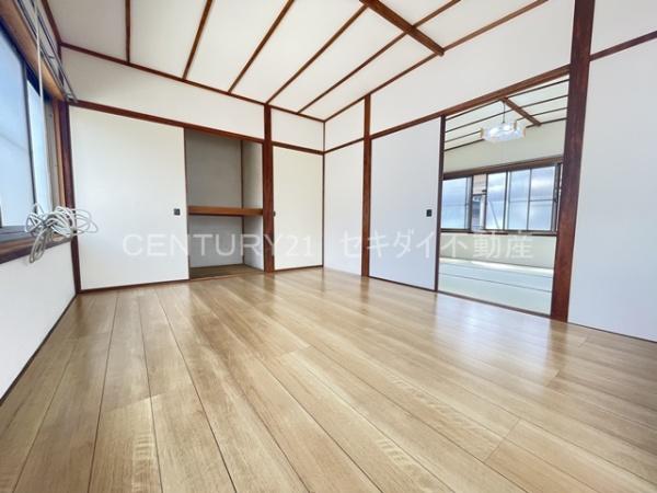 高安町北5丁目テラスハウス