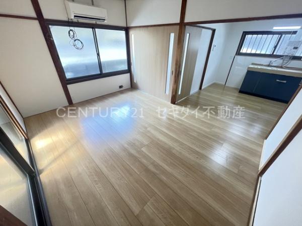 高安町北5丁目テラスハウス