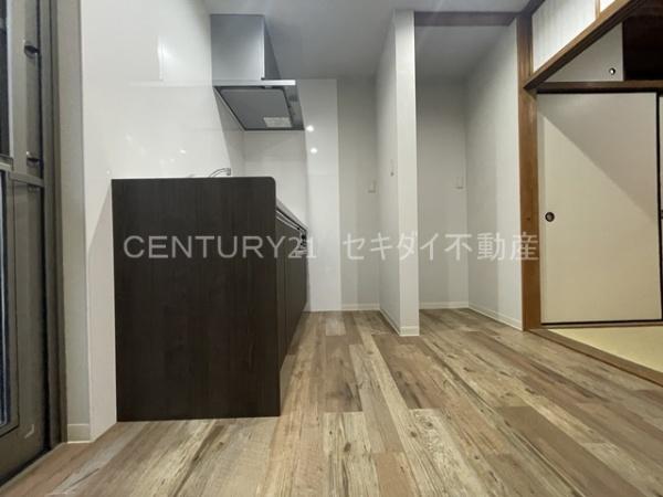 ロッヂi清州１丁目貸家