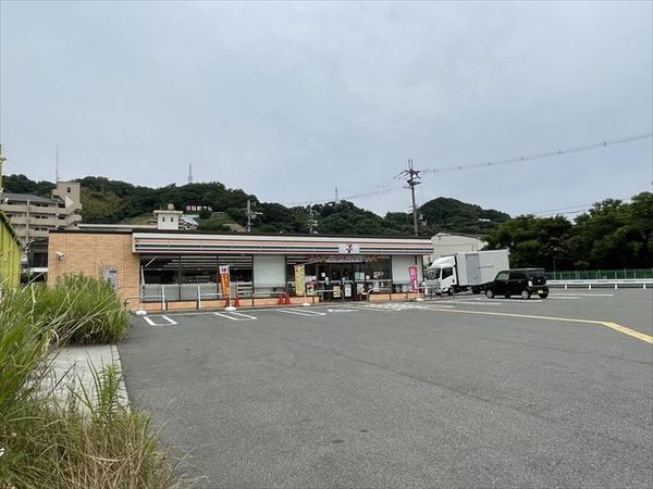 山ノ井町戸建て(セブンイレブン堅下駅東店)