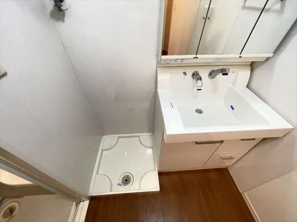 八尾市萱振町１丁目のアパート