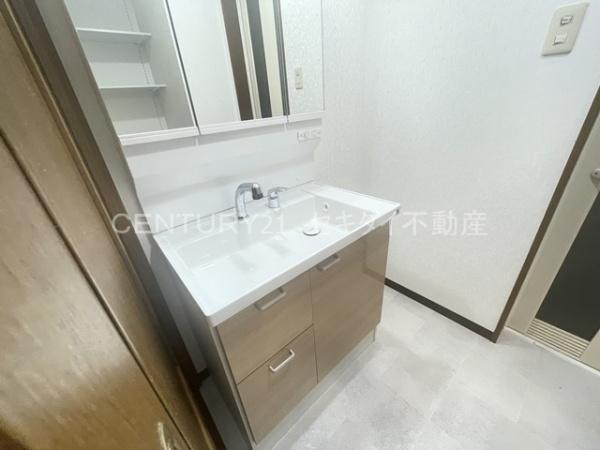青谷ガレージ付戸建