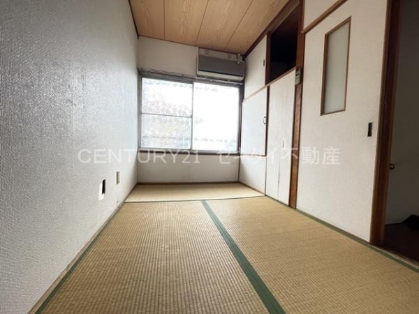 今町2丁目貸家