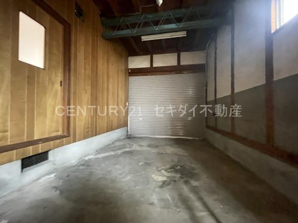太田1丁目ガレージ付戸建