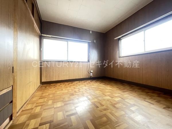 太田1丁目ガレージ付戸建