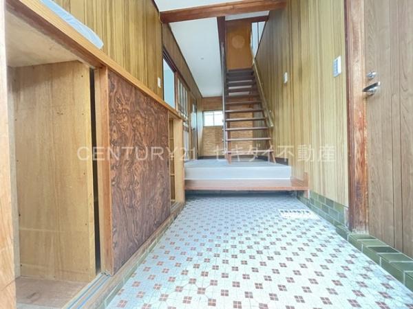 太田1丁目ガレージ付戸建