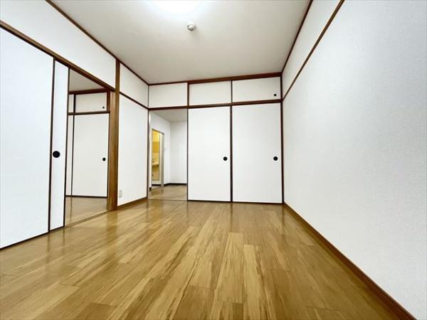 八尾市南亀井町２丁目のアパート