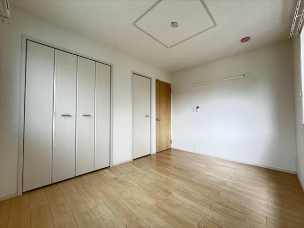 メゾン静