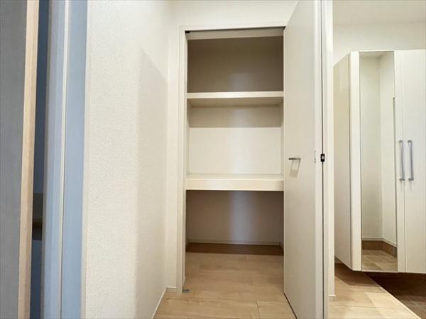メゾン静