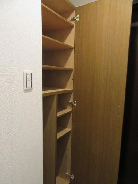 アンテノール