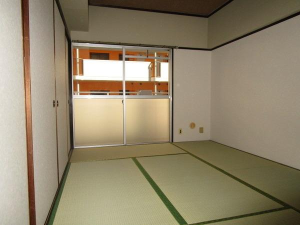エステマール弥刀