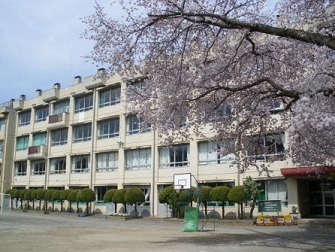 エクレール笠幡(川越市立霞ケ関西小学校)