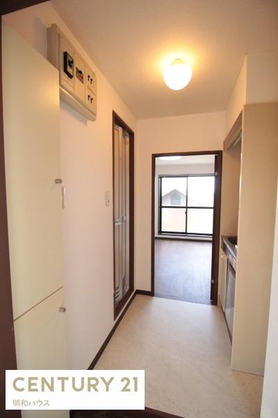 パールハイムK(玄関)