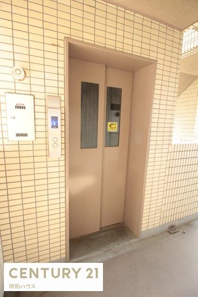 アーバンヒルズ