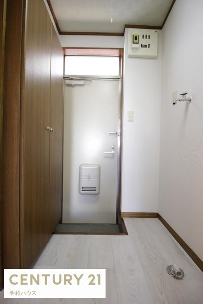 ヤングコスモス