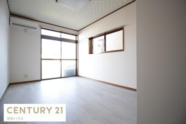 ヤングコスモス