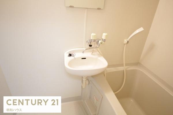 ヤングコスモス