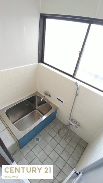 坂戸市関間１丁目の貸家