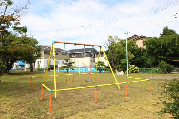 石井戸建貸家(柳町北公園)