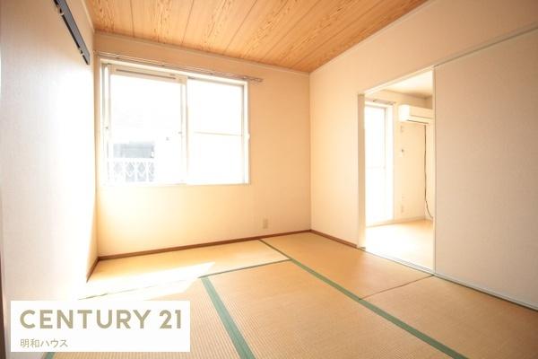 ムーンシャイン弐番館