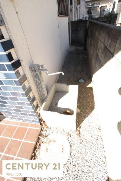 関間一丁目貸家