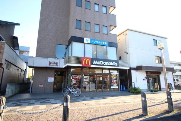 サカエハイツ(マクドナルド高坂駅前店)