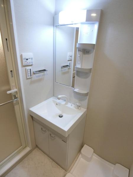 ディアレイシャス西川口(洗面台・洗面所)