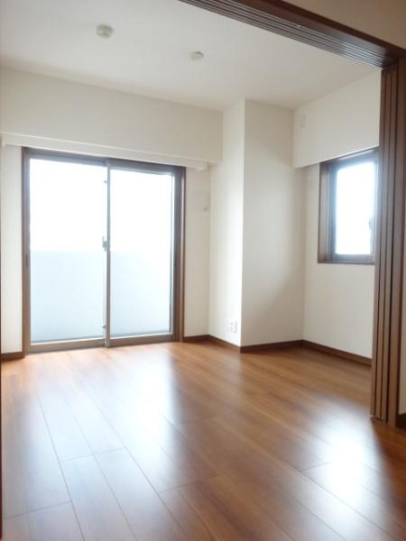 ディアレイシャス港区海岸(洋室)