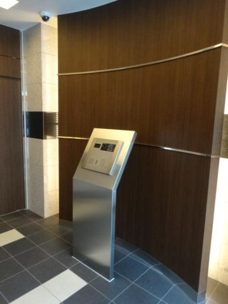 ディアレイシャス港区海岸(エントランス)