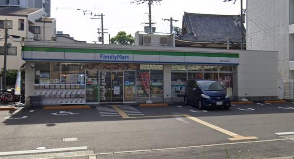 大阪市西区川口3丁目のマンション(ファミリーマート本田みなと通店)