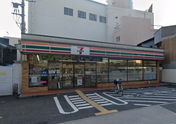 大阪市西区本田2丁目のマンション(セブンイレブン大阪本田3丁目店)