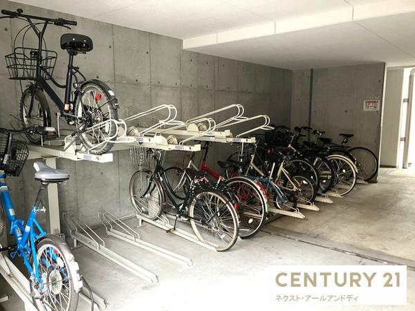 大阪市西区新町１丁目のマンション