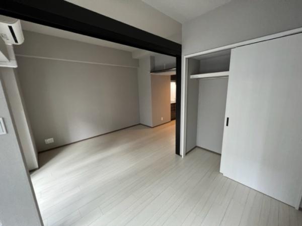 大阪市西区新町１丁目のマンション
