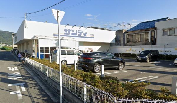 レオパレスサウスリー(サンディ東花園店)