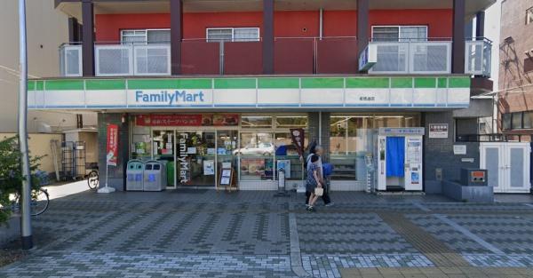 レオパレスエーデル菱屋西(ファミリーマート俊徳道店)